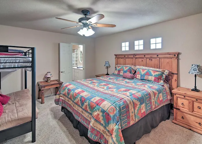 Canalfront Family W/ Private 50-foot Dock!