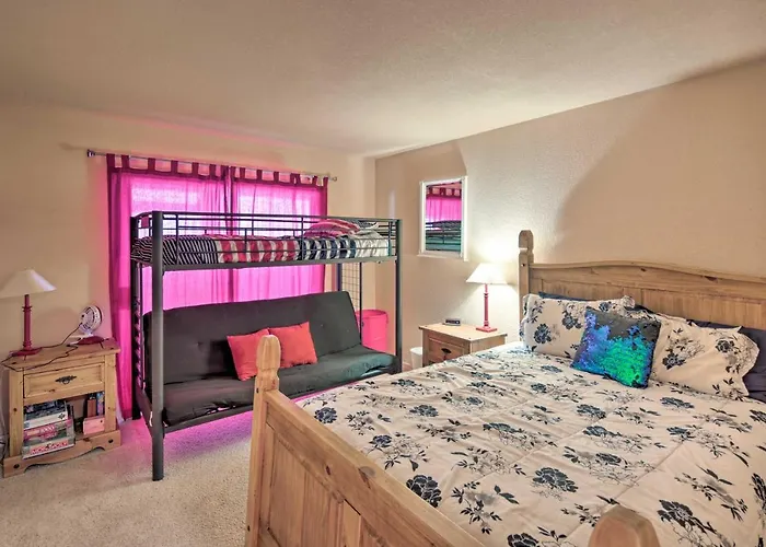 Canalfront Family W/ Private 50-foot Dock!